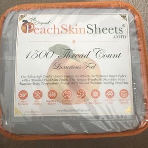 NWT QUEEN SIZE PEACH SKIN GRAY SHEET SET